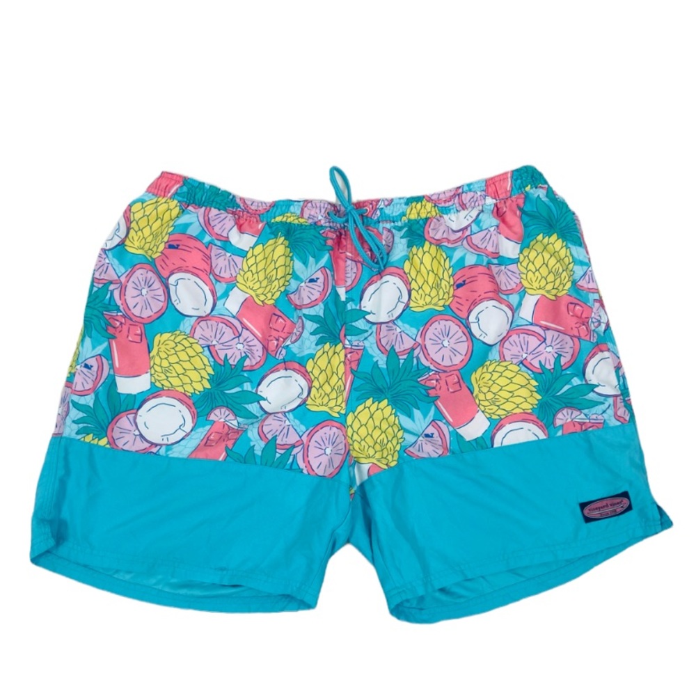 Vineyard vines men’s fun fruit print swim trunks. XXL